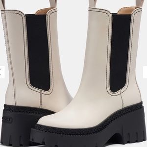 NIB Coach Alexa Leather Heeled Chelsea Boots SIZE 7 Chalk/Black Color